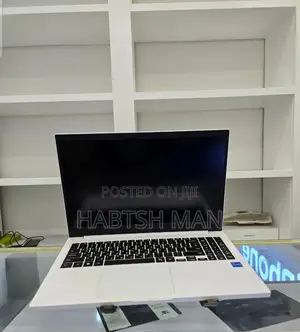 Photo - New Laptop Samsung Galaxy Book 2 8GB Intel Core I5 HDD+SSD 1T