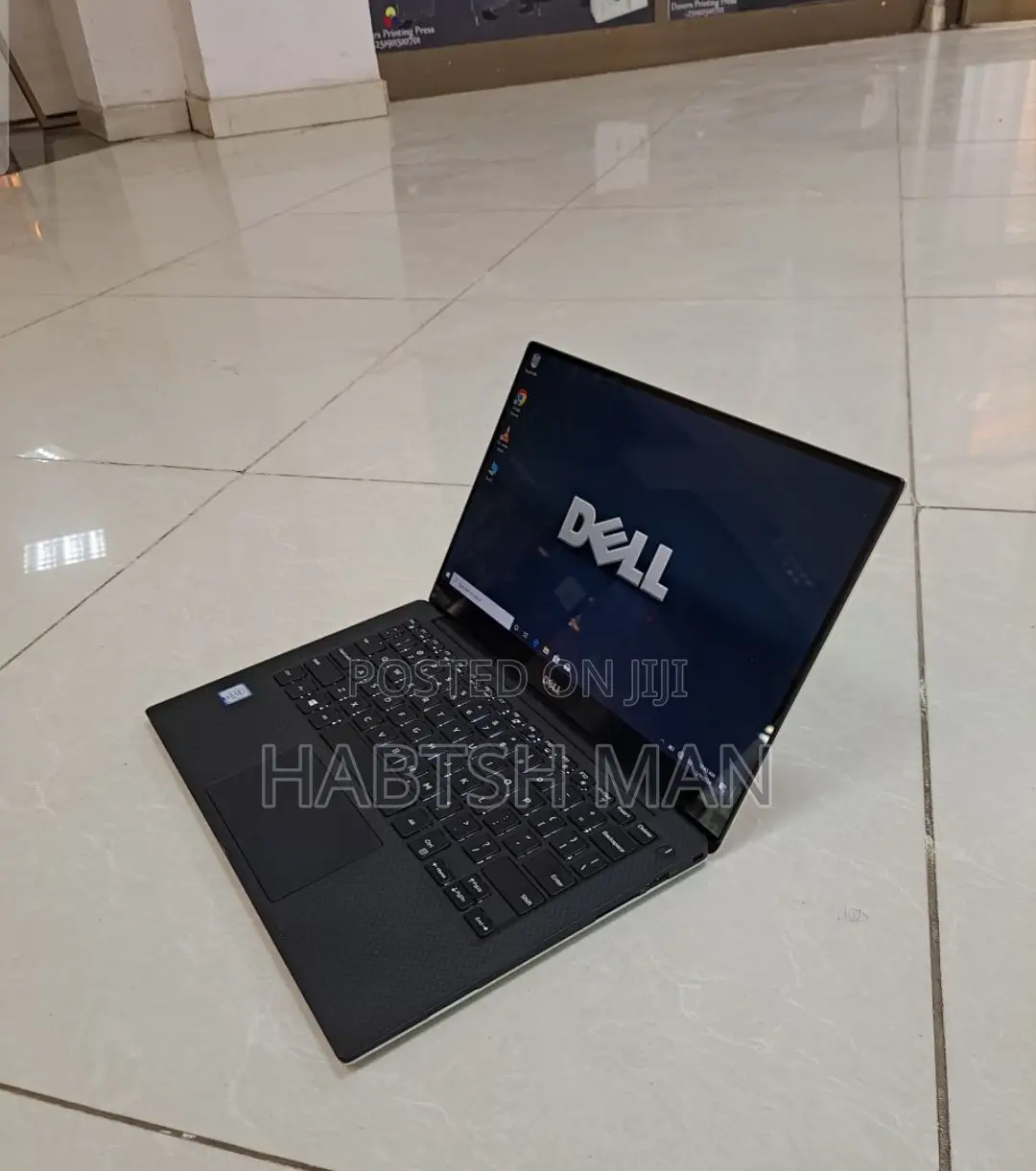 New Laptop Dell XPS 13 8GB Intel Core I7 SSD 512GB