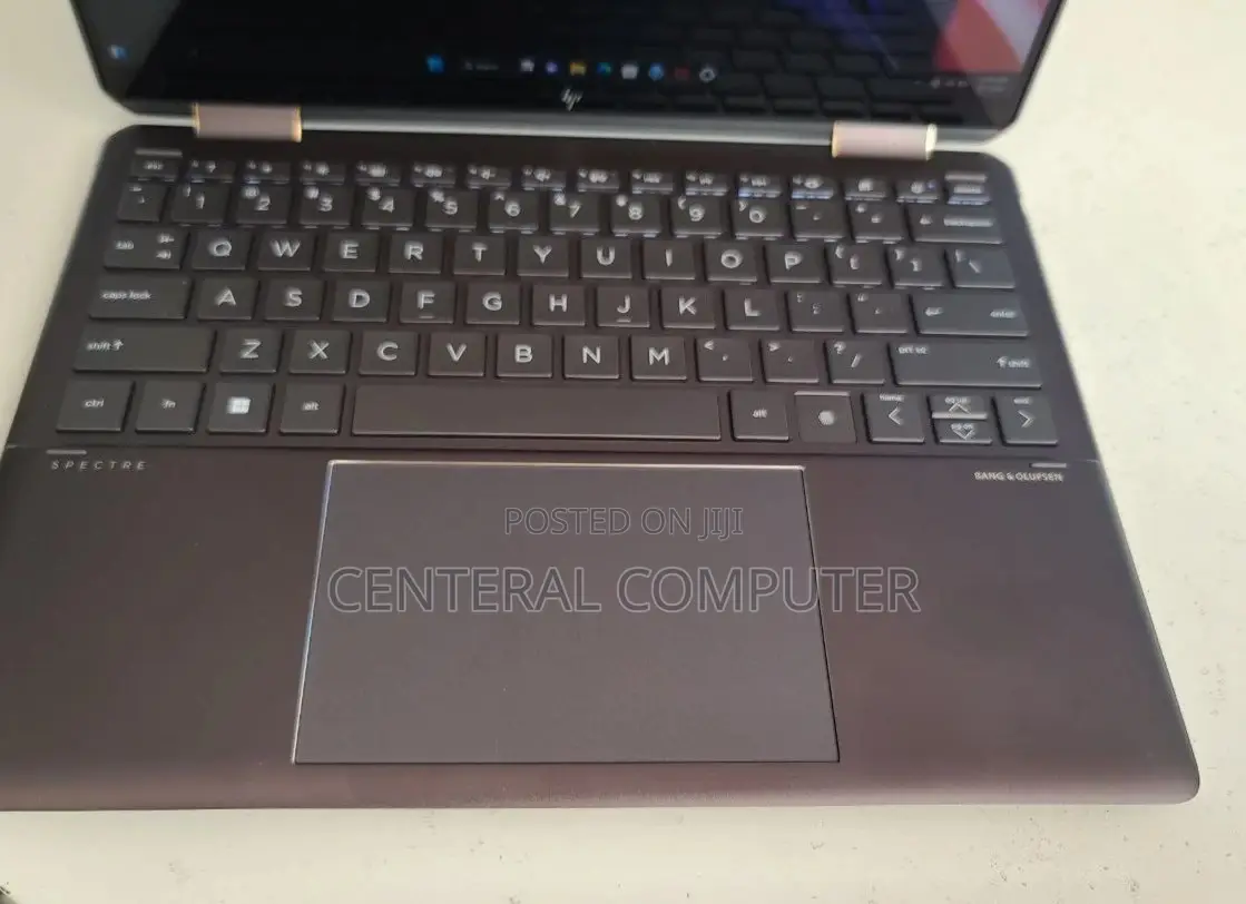 New Laptop HP Spectre X360 16GB Intel Core I7 SSD 1T