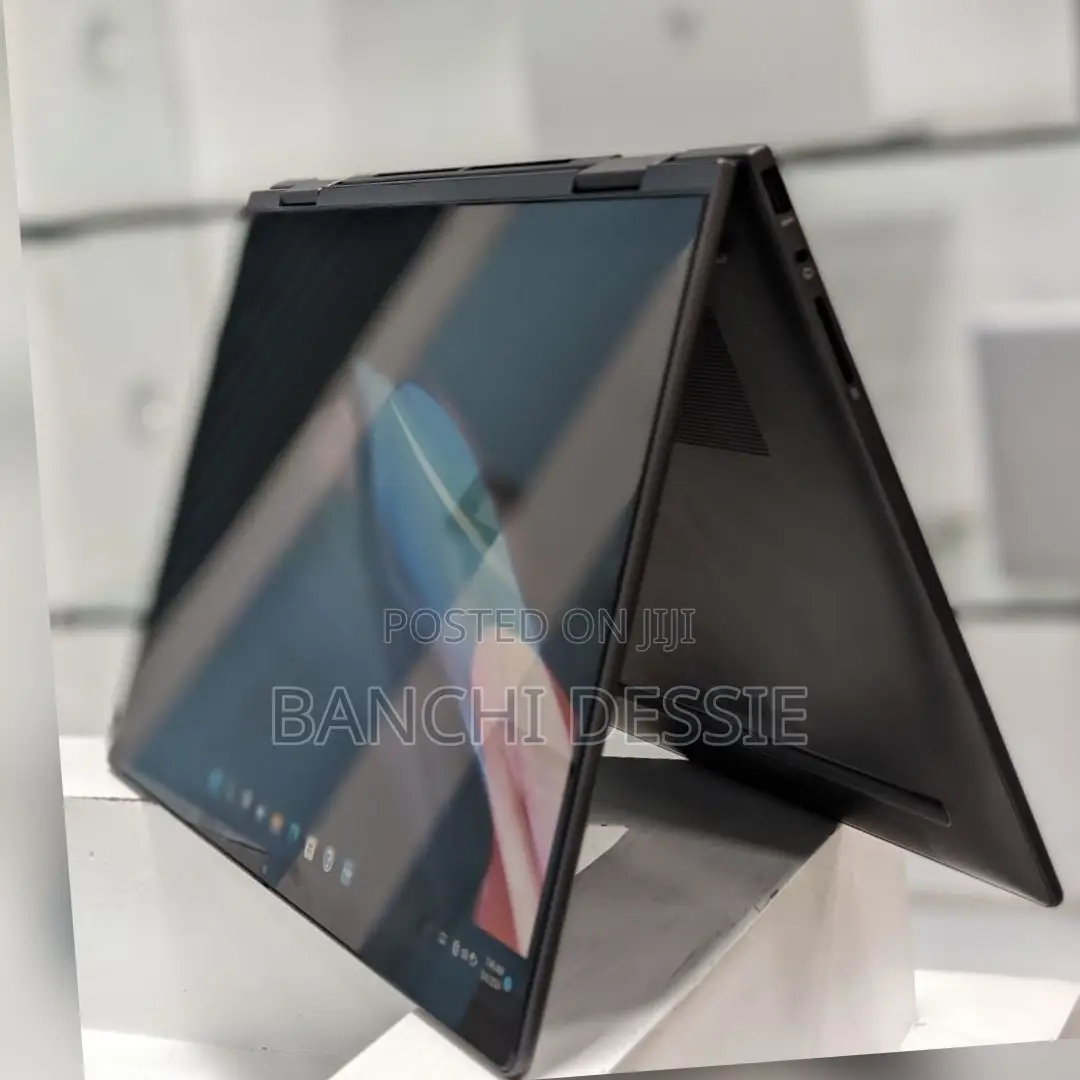 New Laptop HP Envy X360 8GB AMD Ryzen 5 SSD 512GB