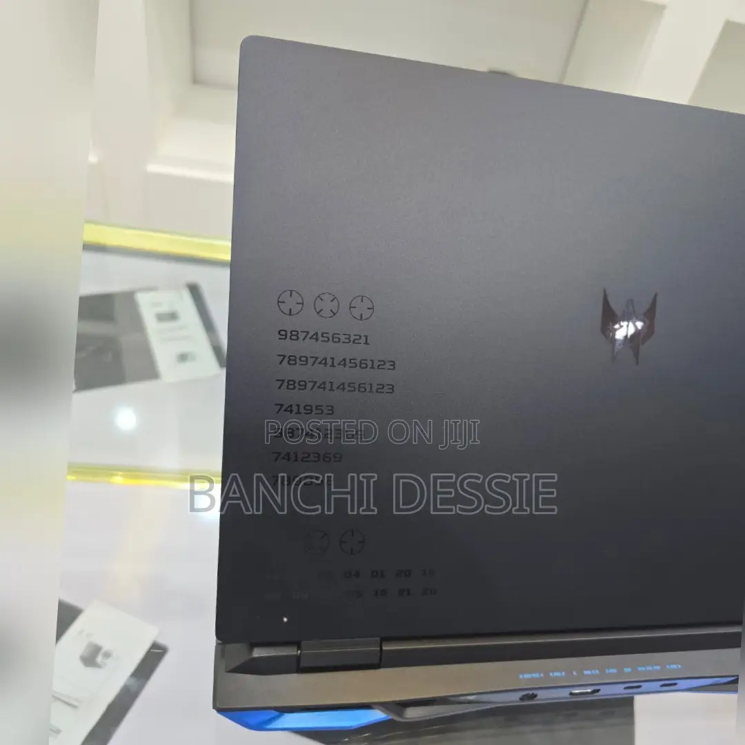 New Laptop Acer Predator Helios 300 16GB Intel Core I9 SSD 512GB