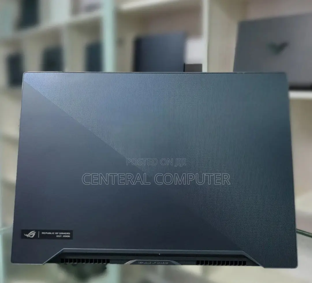 New Laptop Asus ROG Zephyrus G16 16GB Intel Core I7 SSD 512GB
