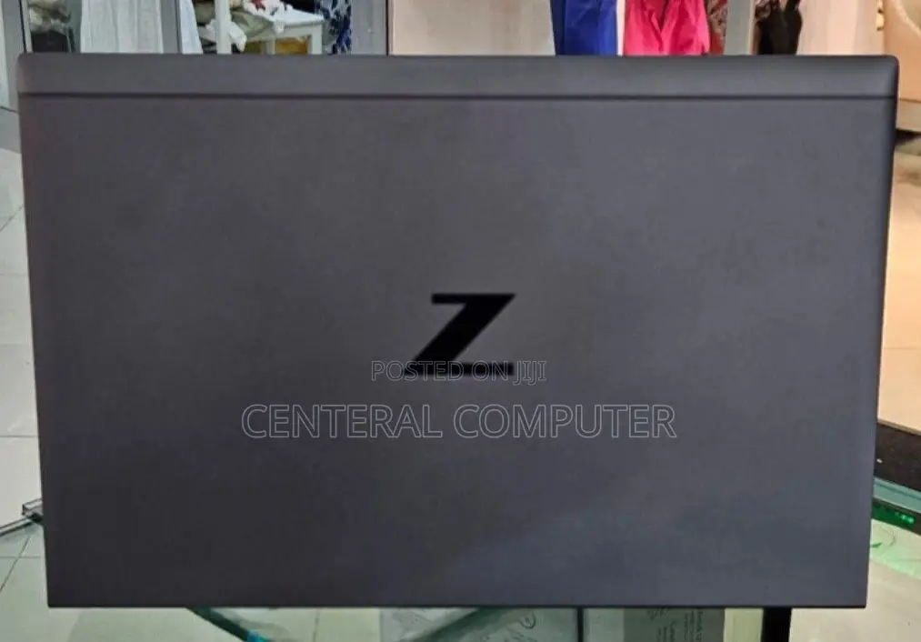 New Laptop HP Spectre X360 13 16GB Intel Core I7 SSD 512GB