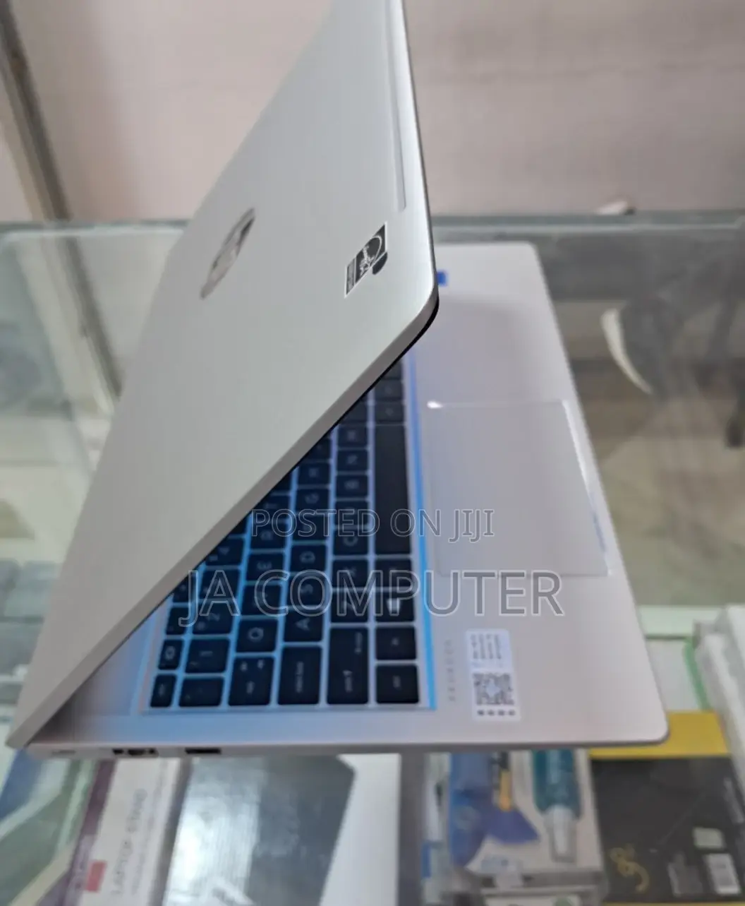 New Laptop HP ProBook 440 G6 16GB Intel Core I7 SSD 512GB