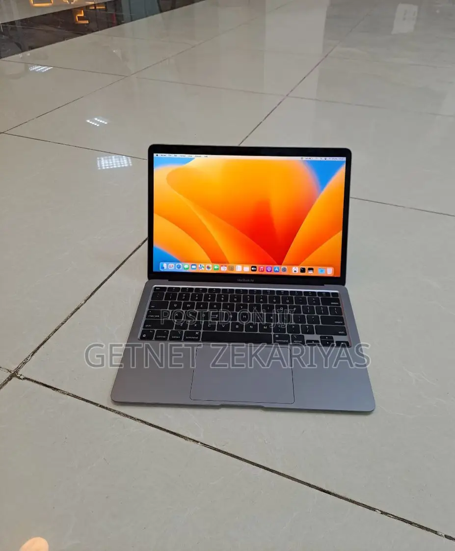 New Laptop Apple MacBook Air 2020 M1 8GB Apple M1 SSD 256GB