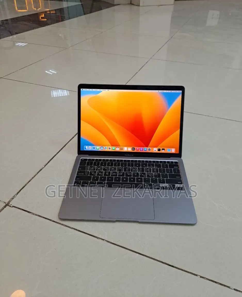 New Laptop Apple MacBook Air 2020 M1 8GB Apple M1 SSD 256GB