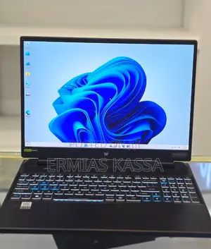 Photo - New Laptop Acer Predator Helios 300 16GB Intel Core I9 SSD 1T