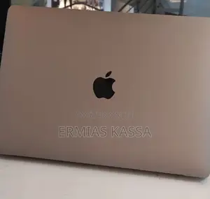 Photo - New Laptop Apple MacBook Air 2020 8GB Intel Core I3 SSD 256GB