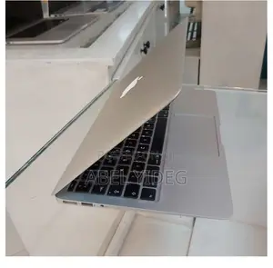 New Laptop Apple MacBook Air 2013 8GB Intel Core I5 SSD 256GB