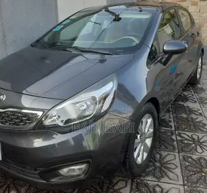 Photo - Kia Rio 2012 Gray