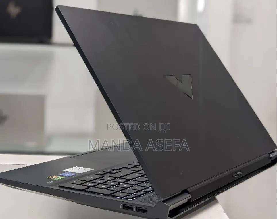 New Laptop HP Victus 16 16GB Intel Core I7 SSD 512GB
