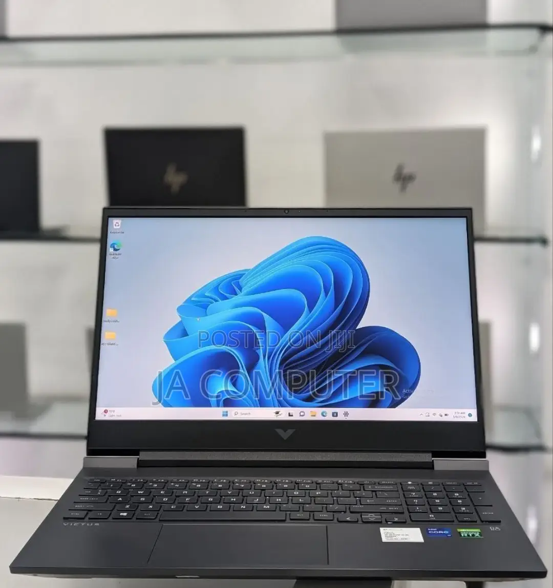 New Laptop HP Victus 15 16GB Intel Core I7 SSD 512GB
