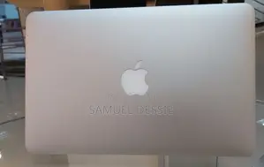 New Laptop Apple MacBook Air 2013 4GB Intel Core I5 SSD 256GB