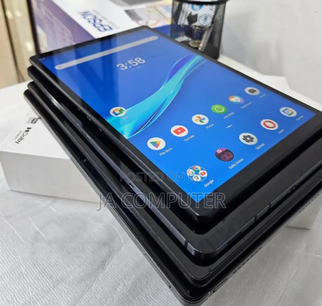 New Lenovo Tab M10 64 GB Black