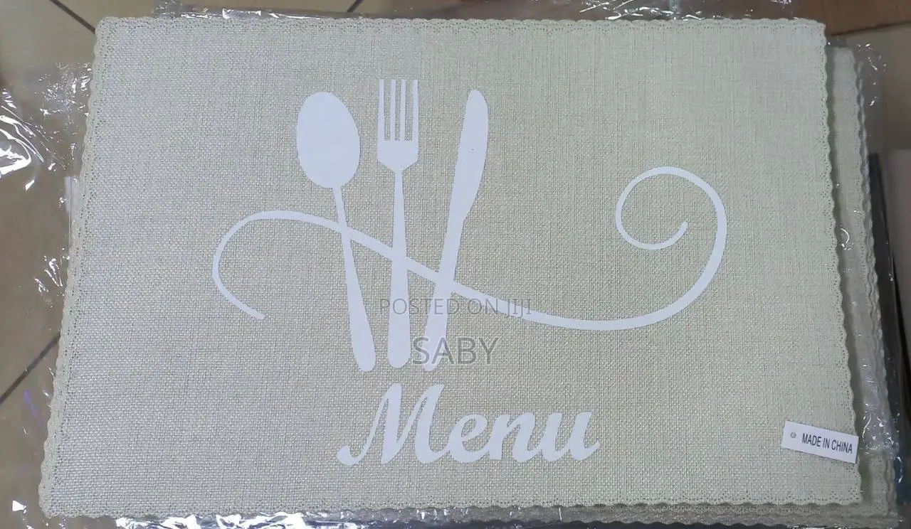 ጠረጴዛ ላይ የምግብ ማቅረቢያ ሱፍራ