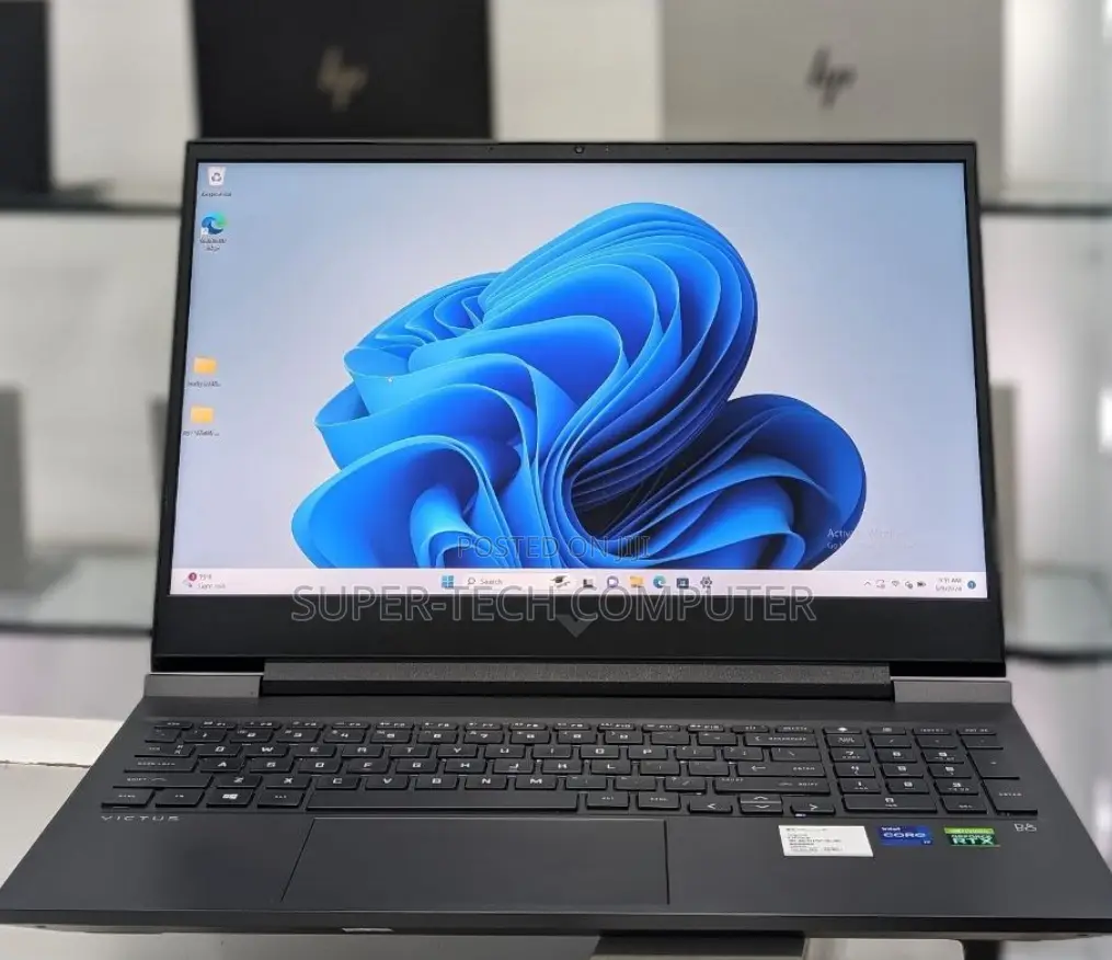 New Laptop HP Victus 16 16GB Intel Core I7 SSD 512GB