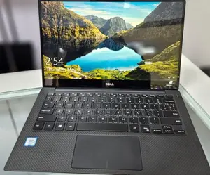 New Laptop Dell XPS 13 8GB Intel Core I7 SSD 512GB
