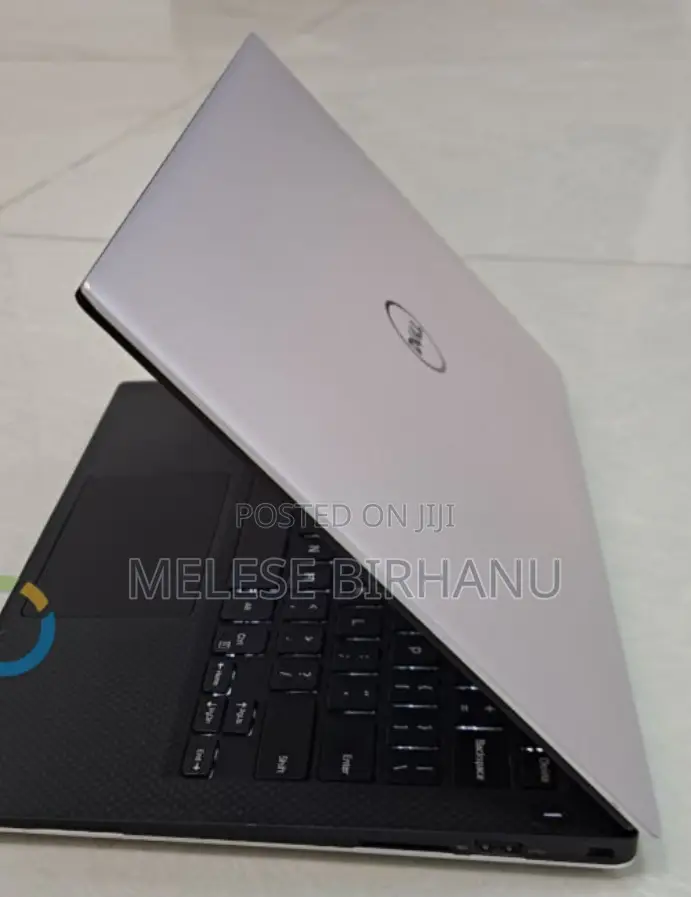 New Laptop Dell XPS 15 8GB Intel Core I7 SSD 512GB