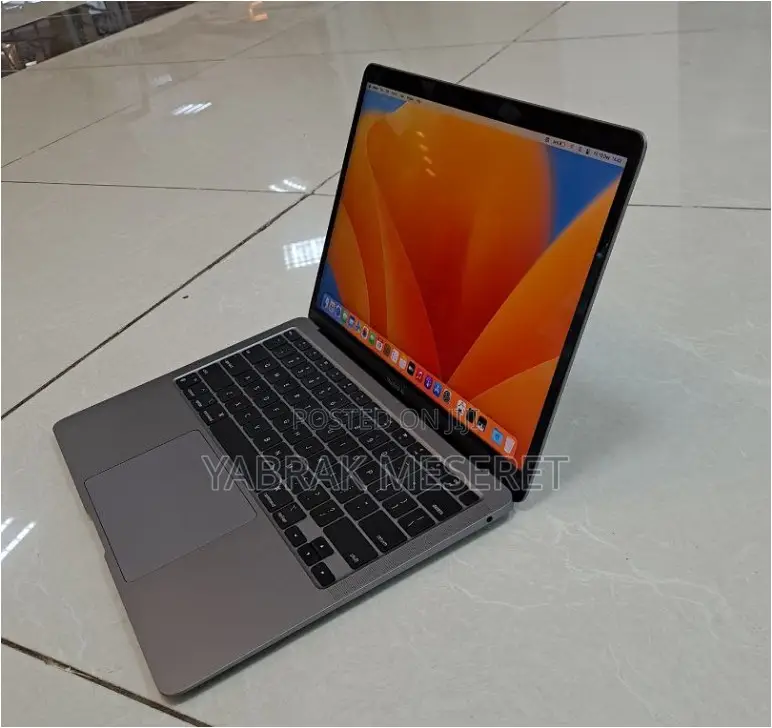New Laptop Apple MacBook Air 2020 M1 8GB Apple M1 SSD 256GB