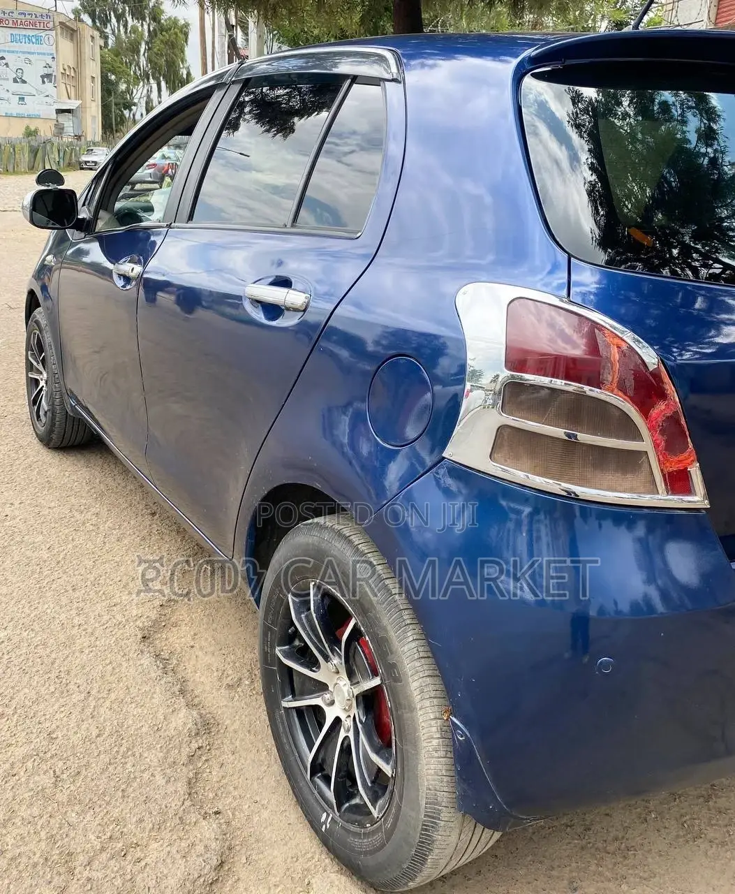 Toyota Yaris 2006 Blue