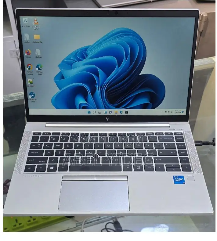 New Laptop HP EliteBook 840 G8 16GB Intel Core I5 SSD 512GB