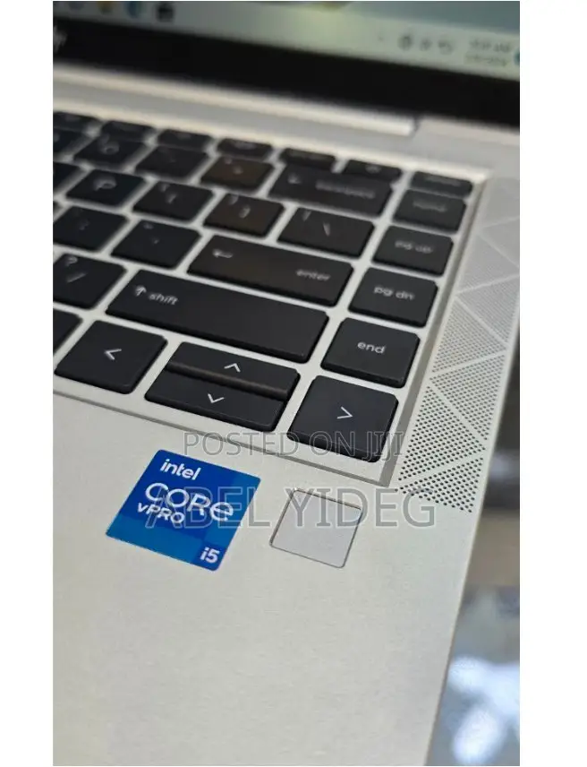 New Laptop HP EliteBook 840 G8 16GB Intel Core I5 SSD 512GB