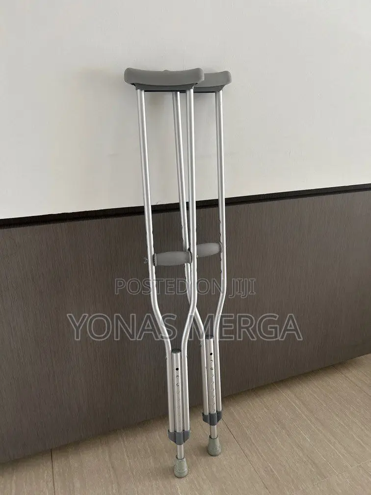 Crutches _Crunch¡ክራንች/Crutches=Crutches_crutches:Crutches