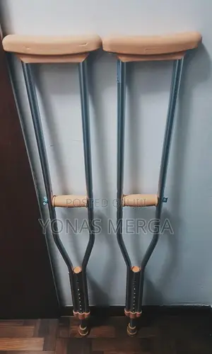 Photo - Crutches $Crutches /Crunch,ክራንች*Crutches"Crutches °Crutches