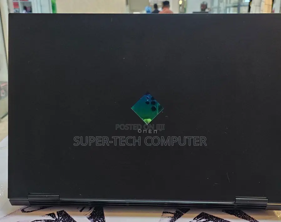 New Laptop HP Omen 15 16GB Intel Core I7 SSHD (Hybrid) 1T