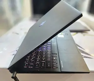 New Laptop HP Omen 15 16GB Intel Core I7 SSD 1T