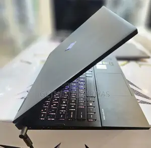 New Laptop HP Omen 15 16GB Intel Core I7 SSD 1T
