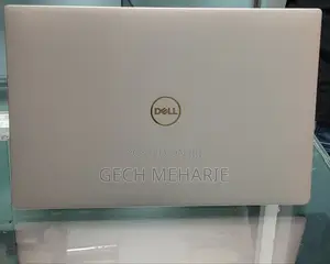 New Laptop Dell XPS 15 8GB Intel Core i7 SSD 512GB