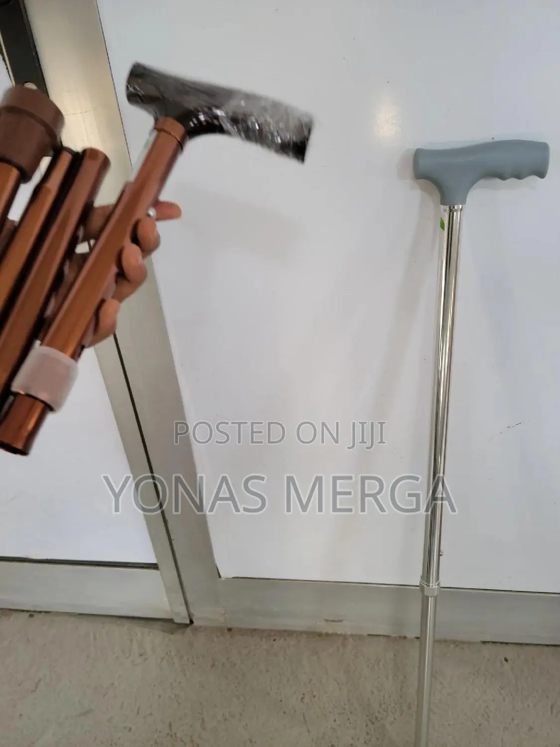 Walking Cane'cane;ከዘራ/Walking Stick§Walking Cane"Walking