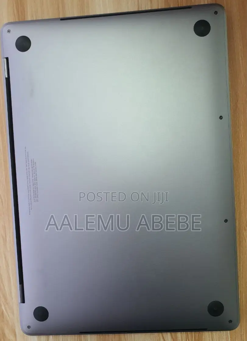 New Laptop Apple MacBook Pro 2015 16GB Intel Core I7 SSD 512GB