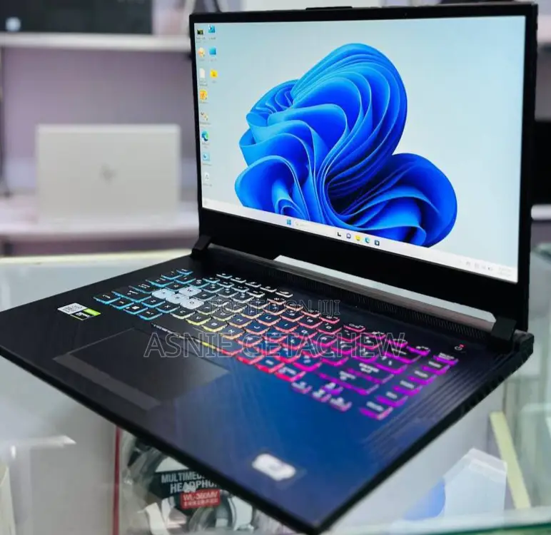 New Laptop Asus ROG Strix G15 16GB Intel Core I7 SSD 512GB
