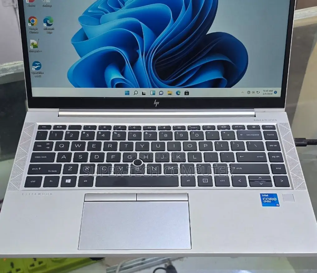 New Laptop HP EliteBook 840 G8 16GB Intel Core I5 SSD 512GB