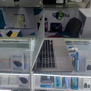 Laptop Apple MacBook 2012 4GB Intel Core i5 SSD 256GB