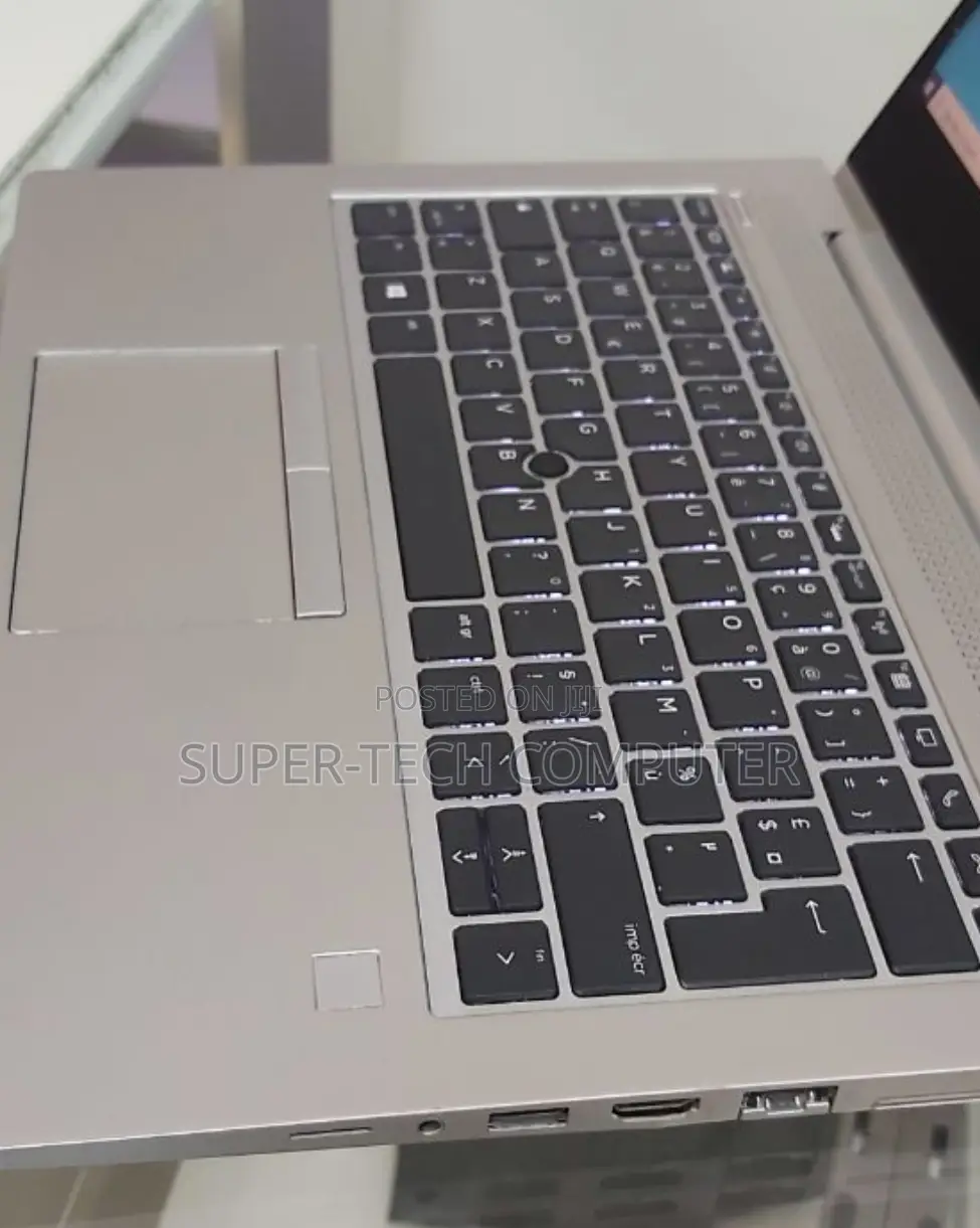 New Laptop HP EliteBook 830 G6 8GB Intel Core I5 SSD 512GB