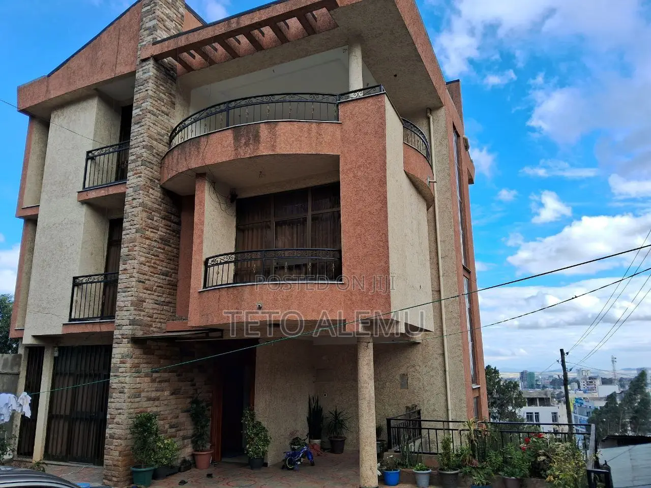 8bdrm House in የሚሸጥ ቤት ላምበርት አራራት, Yeka for sale