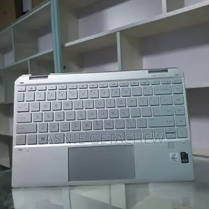 New Laptop HP Spectre X360 16GB Intel Core I7 SSD 512GB