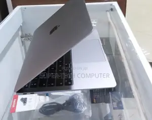 New Laptop Apple MacBook Air 2020 M1 8GB Apple M1 SSD 256GB