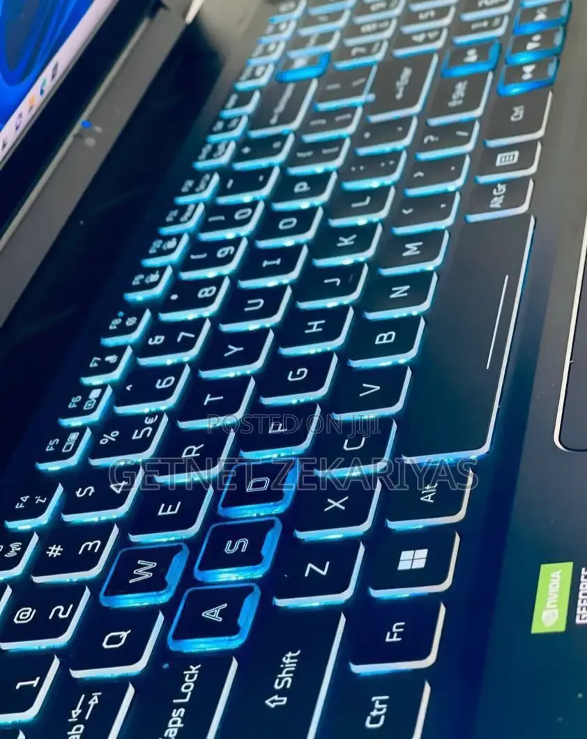 New Laptop Acer Predator Helios 300 16GB Intel Core I9 SSD 512GB