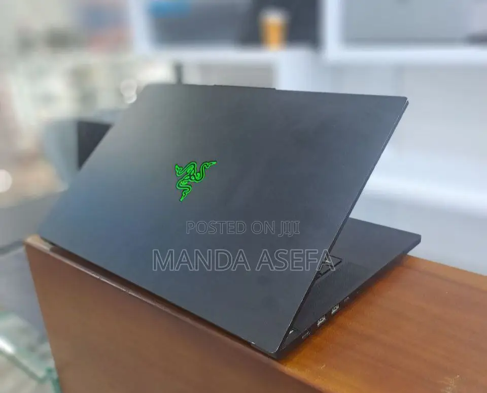 New Laptop Razer Blade 16GB Intel Core I7 SSD 512GB