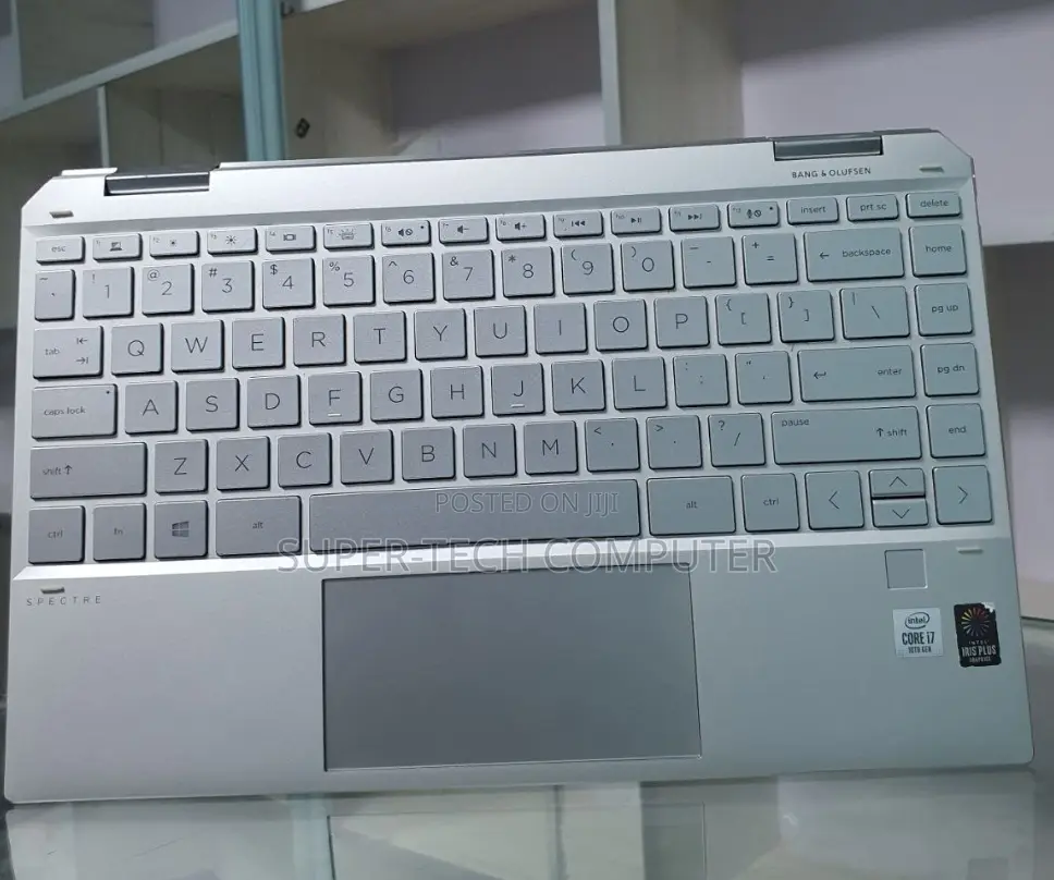 New Laptop HP Spectre X360 16GB Intel Core I7 SSD 512GB