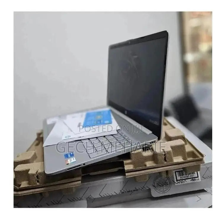 New Laptop HP Stream Notebook 16GB Intel Core i7 SSD 512GB