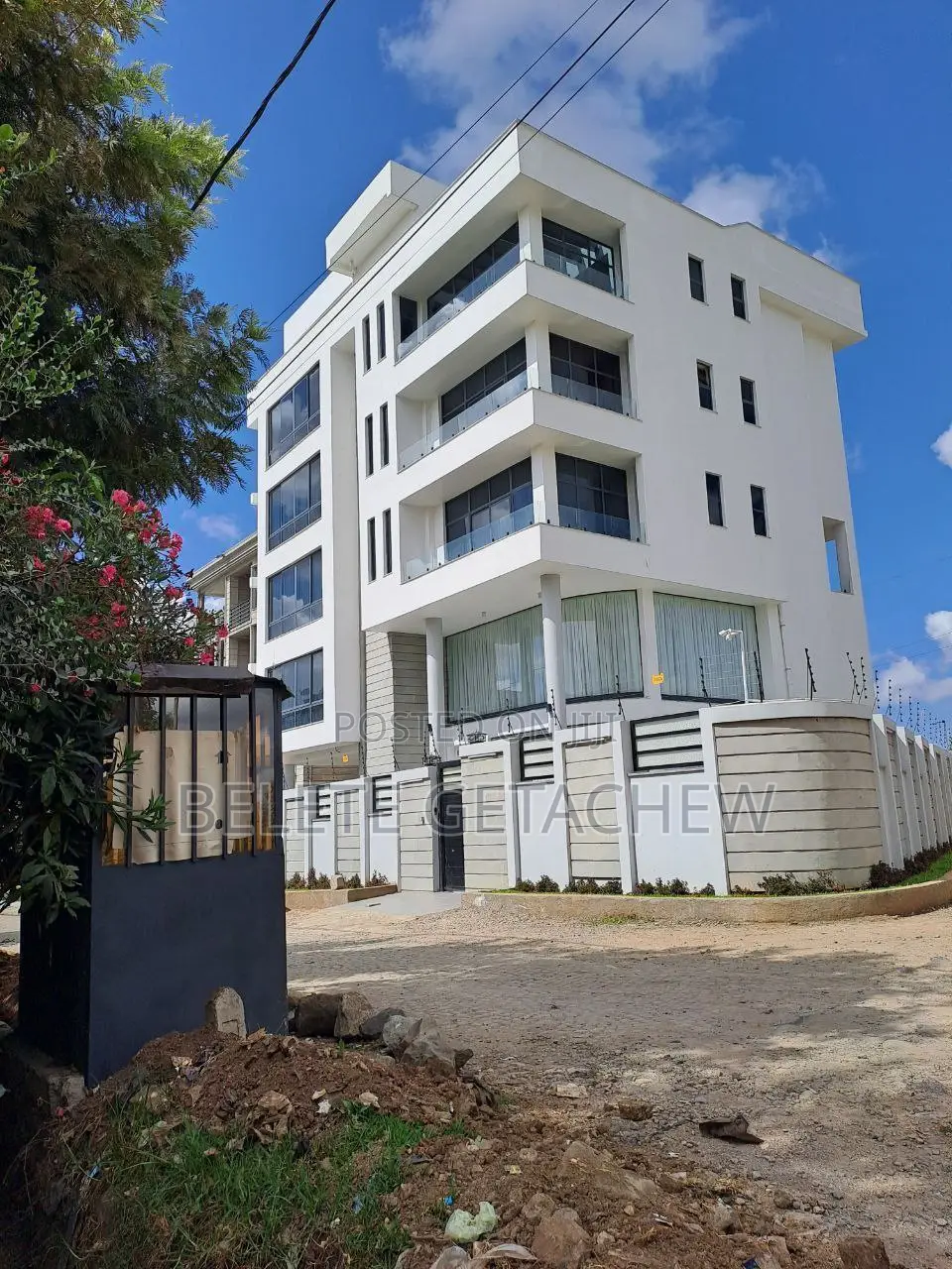11bdrm Duplex in Sumit, B+G+4 Luxury, Bole for sale
