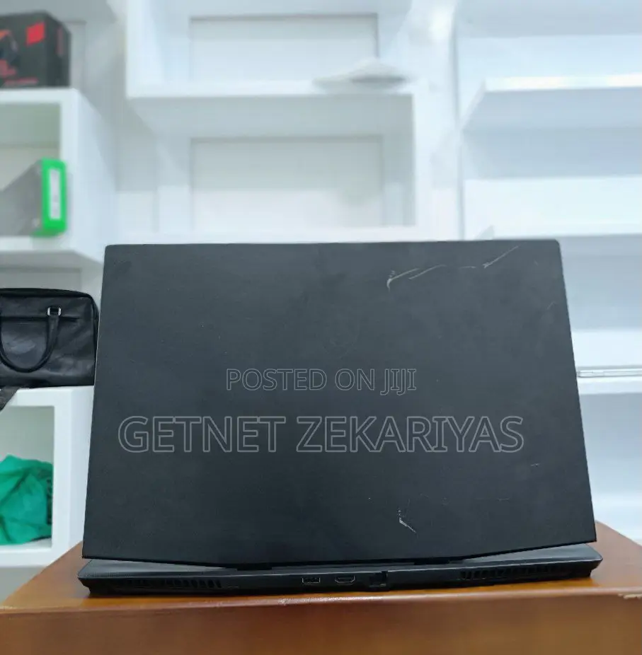 New Laptop MSI Stealth GS77 16GB Intel Core I9 SSD 1T