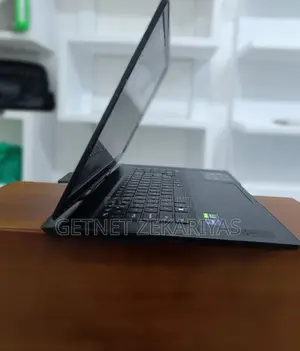 New Laptop MSI Stealth GS77 16GB Intel Core I9 SSD 1T