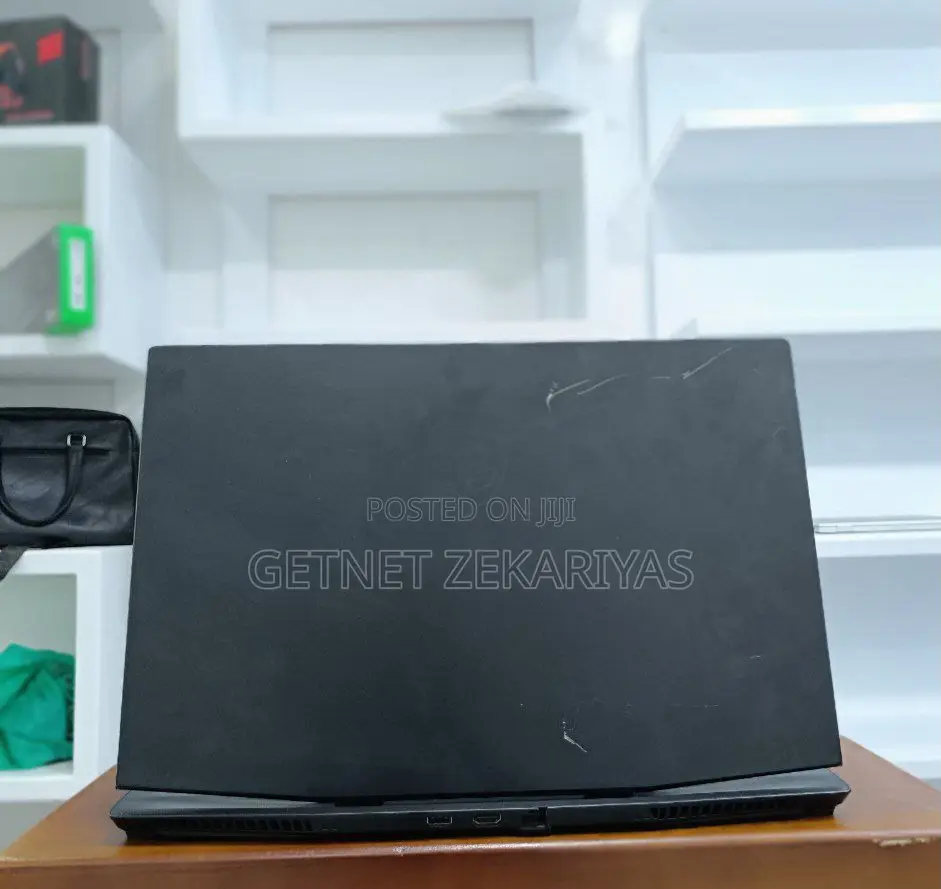 New Laptop MSI Stealth GS77 16GB Intel Core I9 SSD 1T