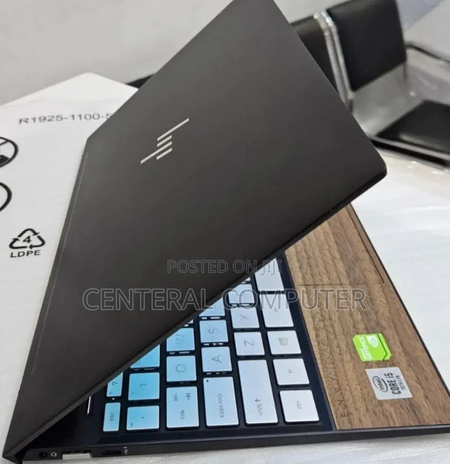 New Laptop HP Envy 16 Gaming 16-H1023dx 8GB Intel Core I5 SSD 512GB